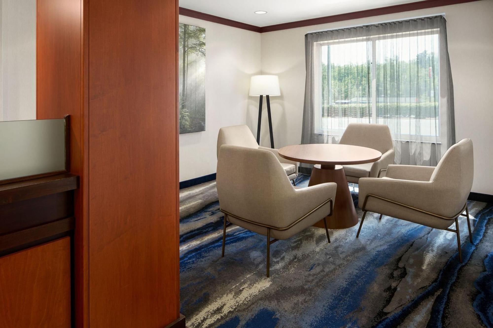 Fairfield Inn & Suites Bedford Eksteriør bilde